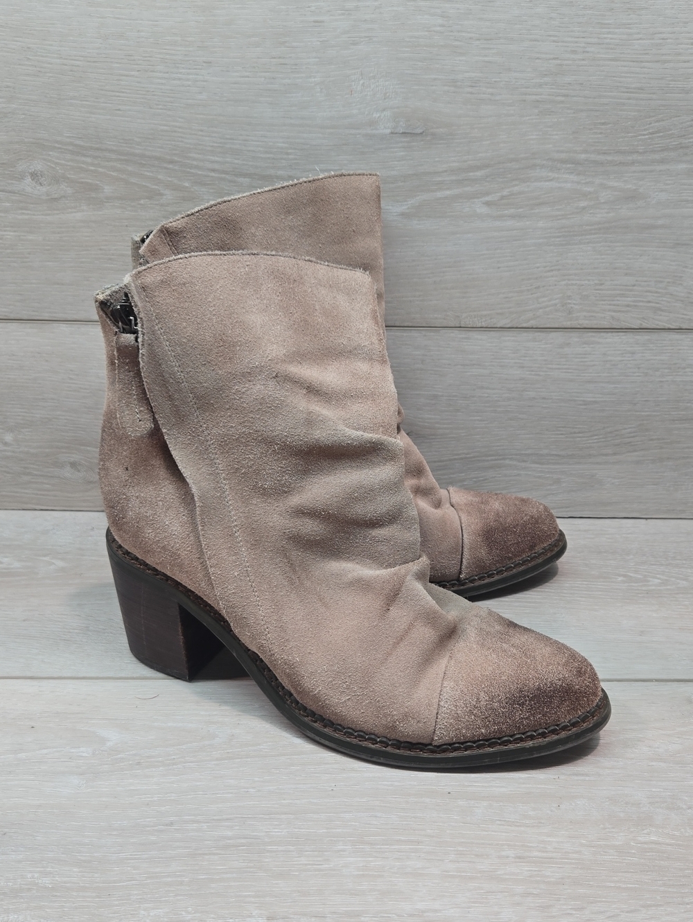 Vintage Collection Sbicca Women Millie Suede Ankle Boots Moto Heels Shoes 10